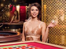 Sports and casino-style entertainment layout inside 5 apk for adult users